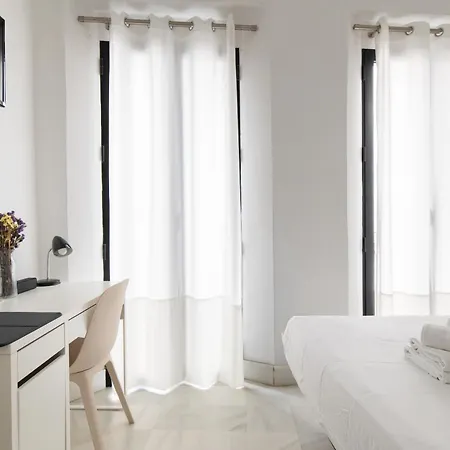 Apartament Alameda De Hercules *